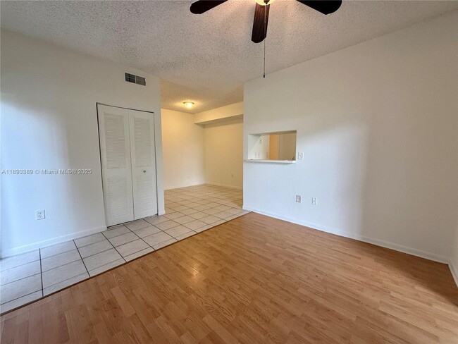Building Photo - 2421 NW 96th Terrace