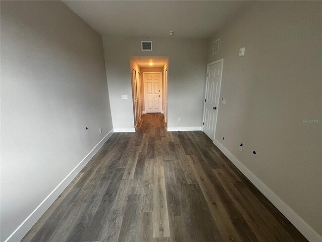 Building Photo - 4424 S Texas Ave