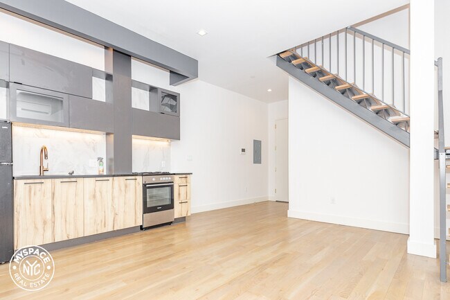 Building Photo - 709 Sterling Pl