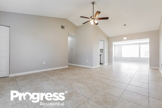 Foto del edificio - 6248 Drucker Cir