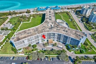 Building Photo - 6210 Jimmy Buffett Mem Hwy