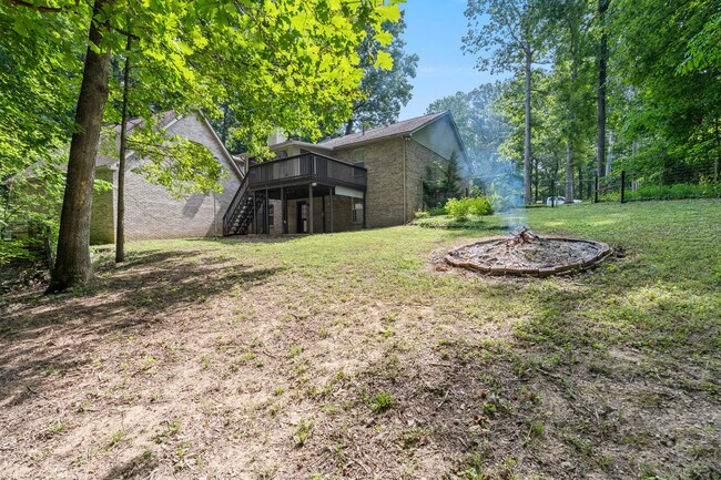 Back Yard and Firepit - 1024 Steven Springs Ct