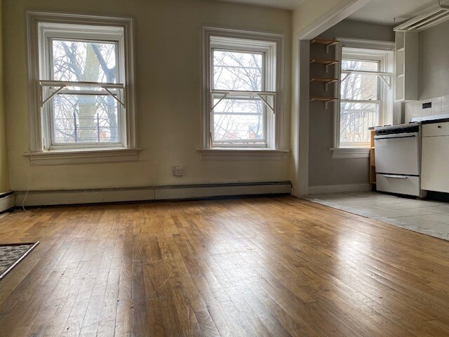 Building Photo - 648 Lafayette Ave