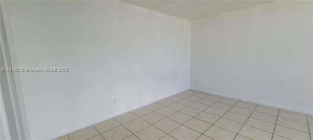 Foto del edificio - 13499 Biscayne Blvd