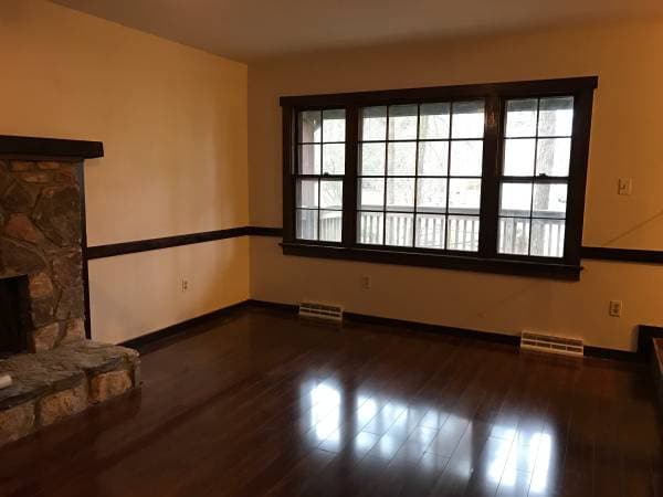 Building Photo - 4808 Valencia Ct