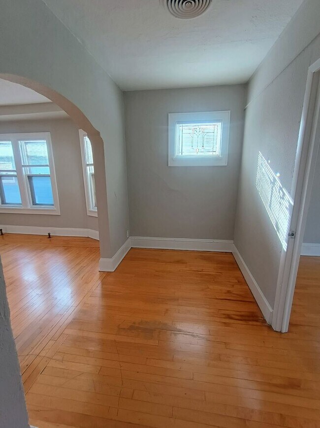 Foto del edificio - 1650 N Arlington Pl