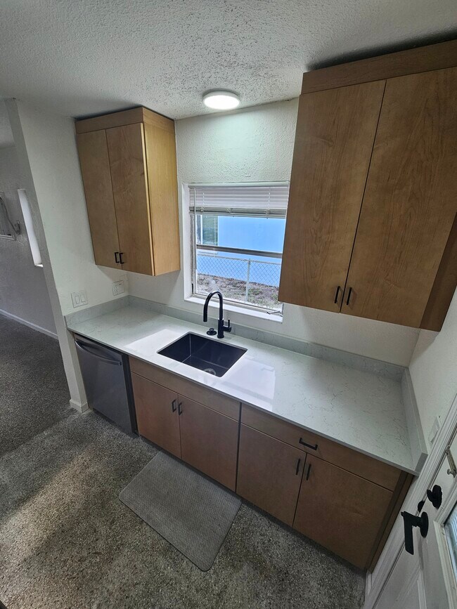 Foto del edificio - 112 38th Ave SE