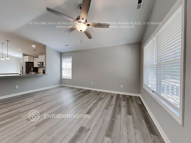 Foto del edificio - 1125 Roberts St