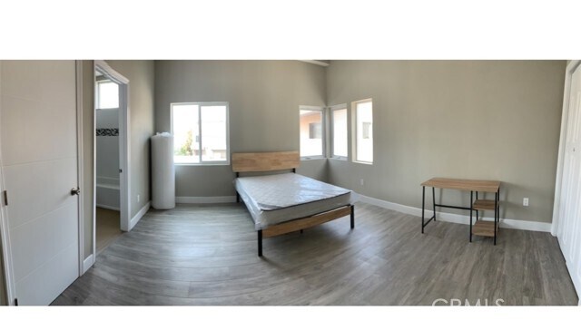 Foto del edificio - 1222 W 35th St