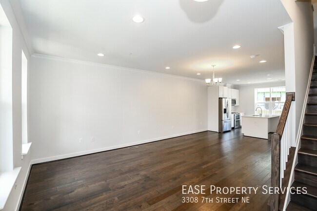 Building Photo - 3308 7th St NE