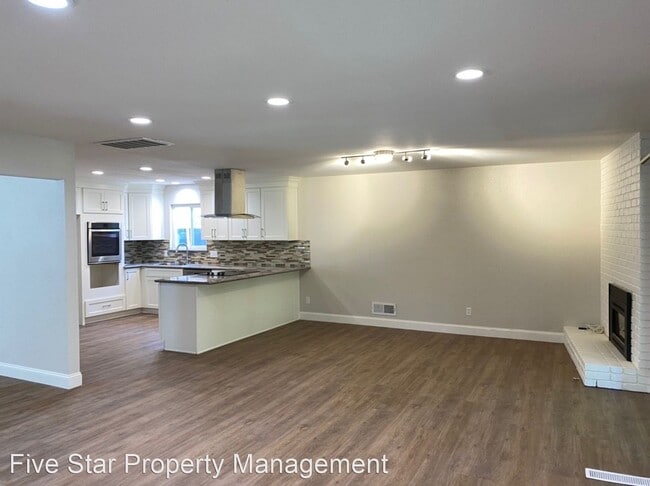 Building Photo - 3 br, 2 bath House - 3304 Alta Way