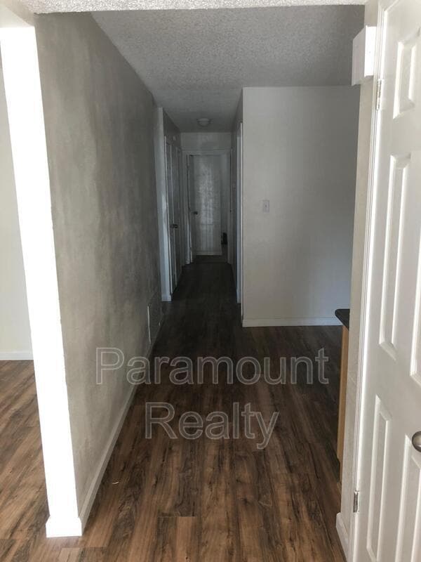 Foto del edificio - 3617 Lisbon Dr