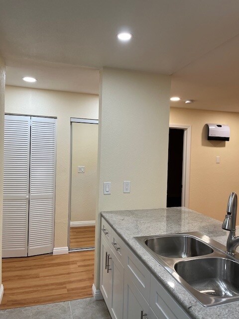 Foto del edificio - 3520 Lebon Dr