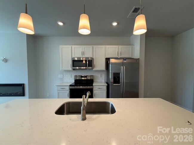 Building Photo - 6514 Harlech St
