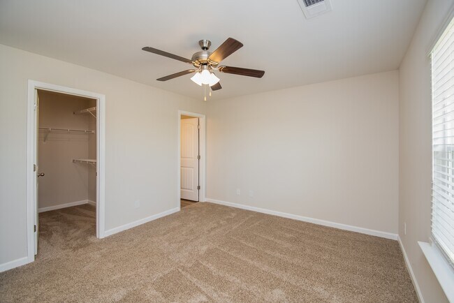 Foto del edificio - 272 Wahoo Cir