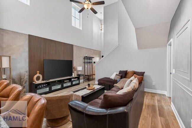 Building Photo - 840 Abode Ave