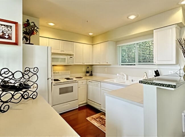 Kitchen - 2964 142nd Pl SE
