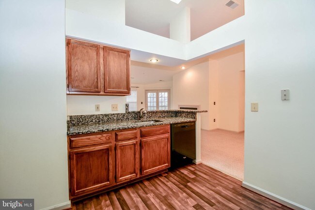 Foto del edificio - 6111 Wigmore Ln