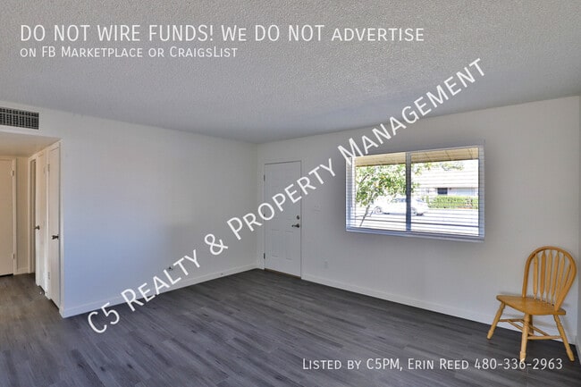 Building Photo - 3929 W El Caminito Dr