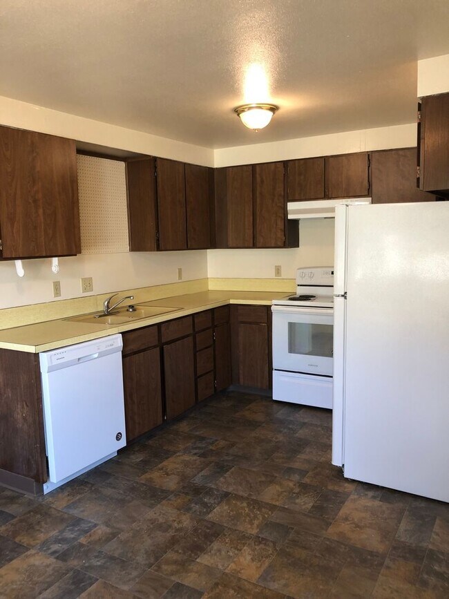 Foto del edificio - Spacious NW Corvallis Duplex -   3 Bedroom...