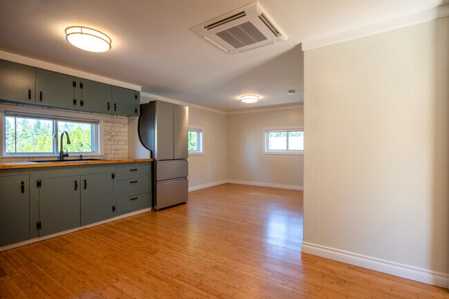 Foto del edificio - 11000 SW Walnut St