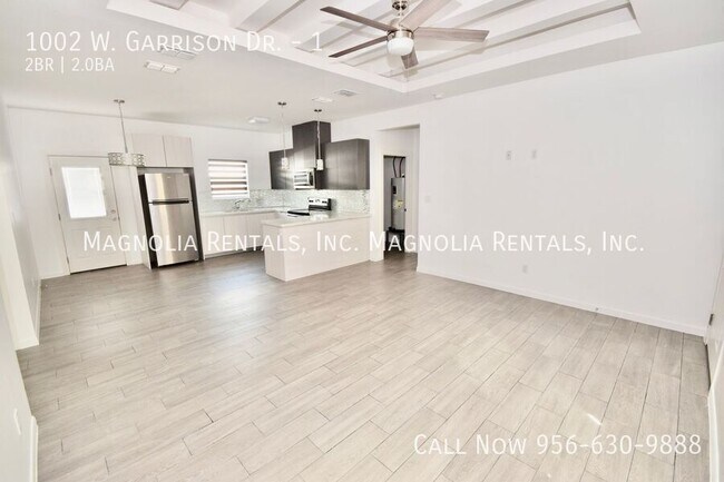 Foto del edificio - 1002 W Garrison Dr
