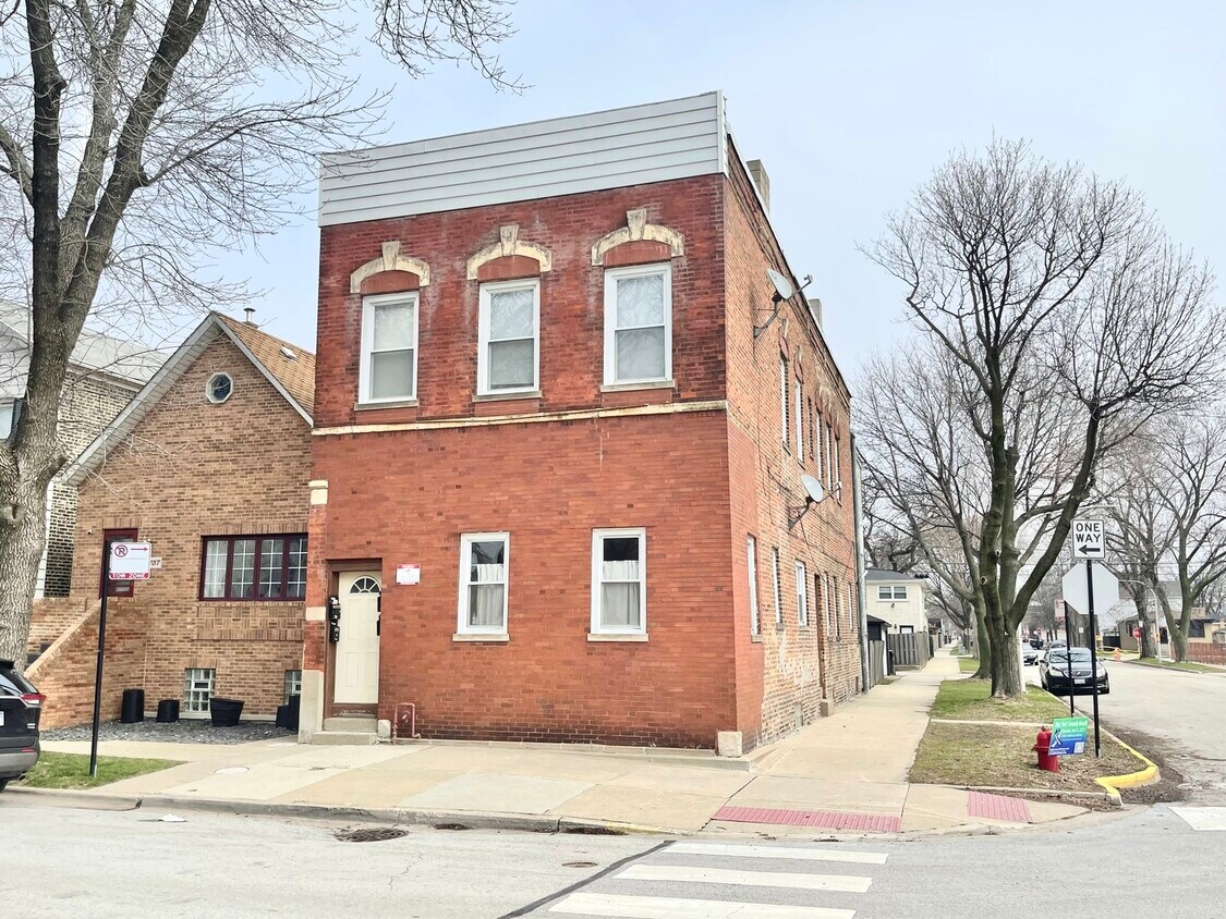 Primary Photo - 3759 S Union Ave