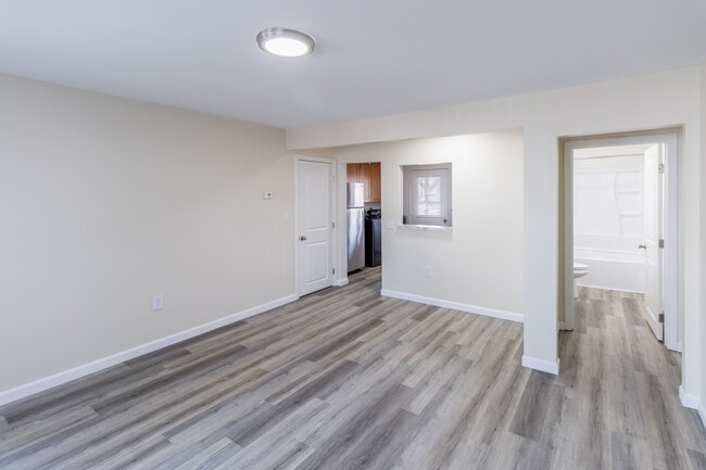 Foto del edificio - Newport Landings Apartment Community