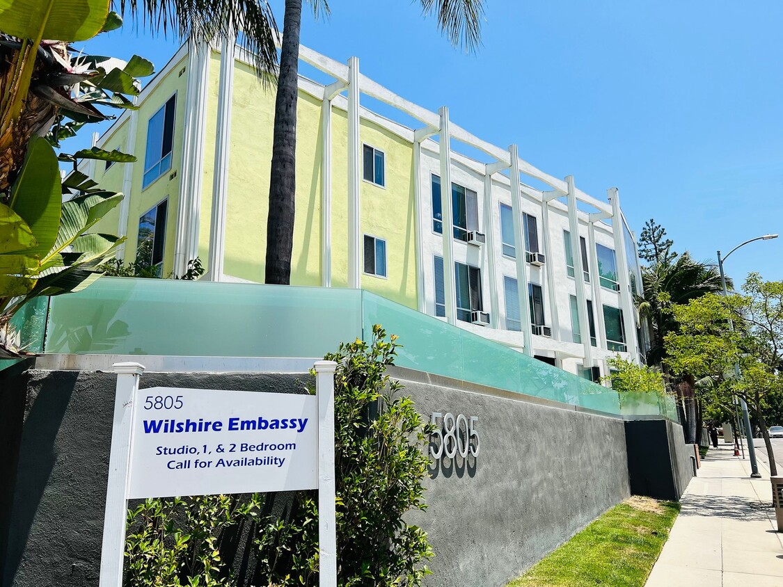 366 Apartments for Rent in Miracle Mile, CA Westside Rentals