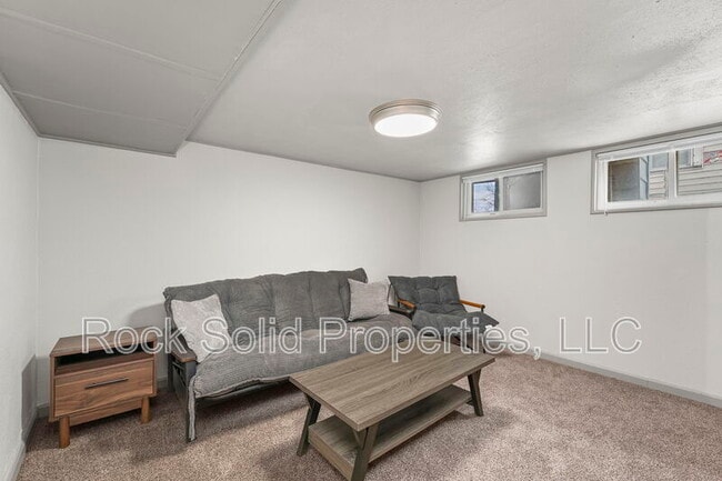 Building Photo - 3012 O Neil Ave