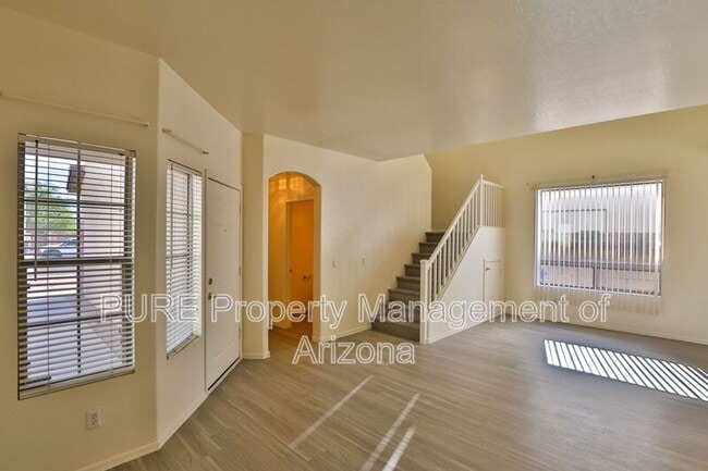 Building Photo - 11380 W Mohave St