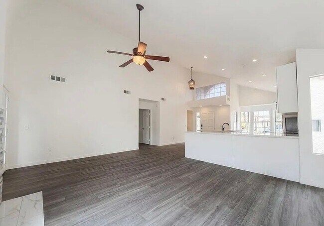 Foto del edificio - 5951 E Taunus Cir