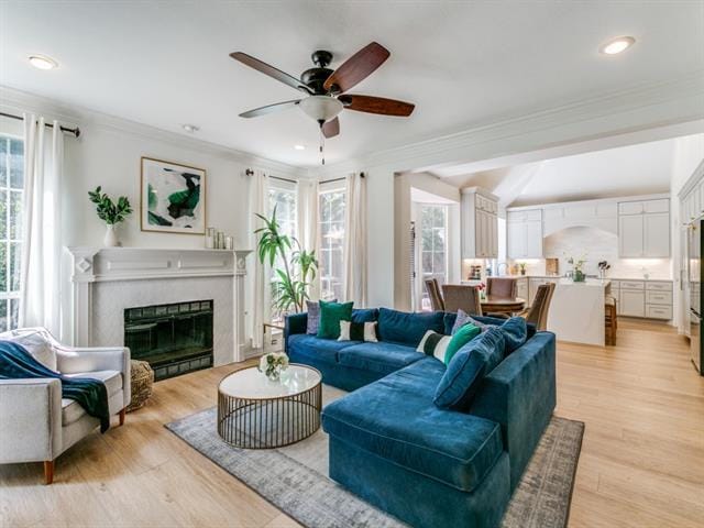 Foto del edificio - 4137 Crescent Dr