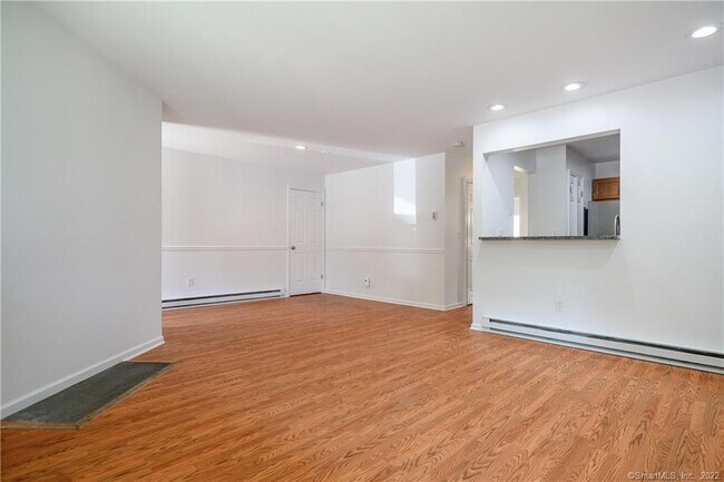 Foto del edificio - 123 Willow Springs