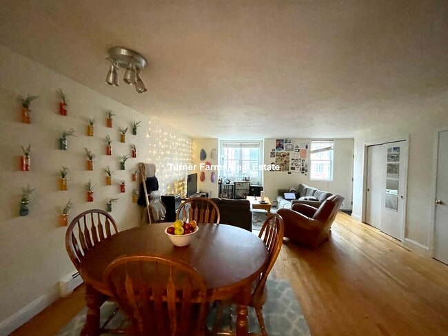 Foto del edificio - 1430 Tremont St