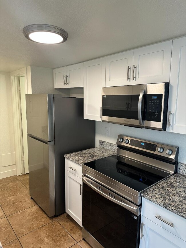 Photo - 7486 S 1000 E Apartment