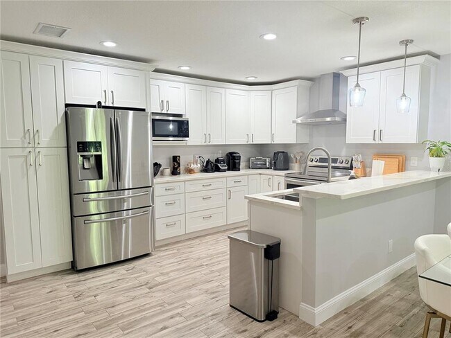 Building Photo - 4312 Silver Falls Dr