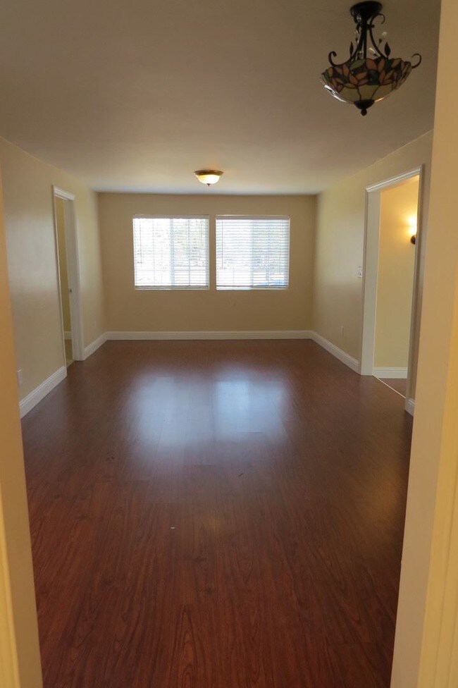 Foto del edificio - 3 br, 1 bath House - 870 Southland Street