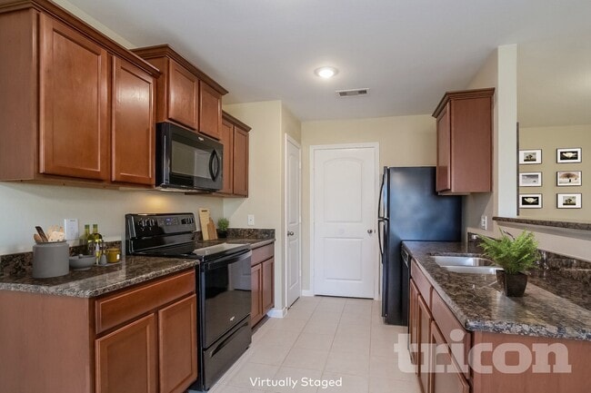 Foto del edificio - 680 Totem Trail Dr