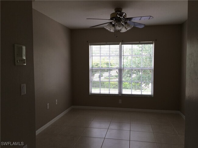 Foto del edificio - 11002 Mill Creek Way