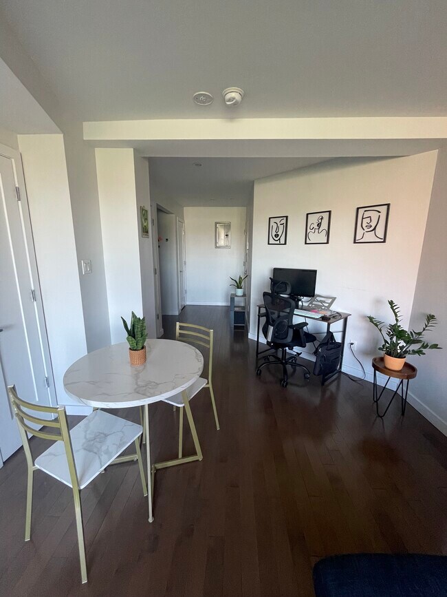 Foto del edificio - 4312 214th Pl