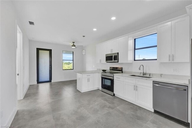 Foto del edificio - 312 Progress Ave