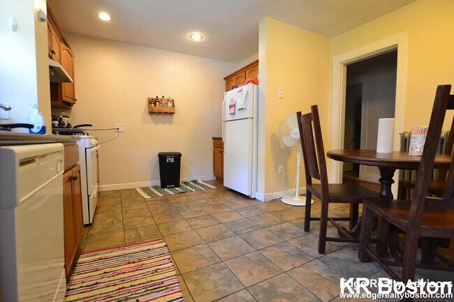 Foto del edificio - 284 Foster St