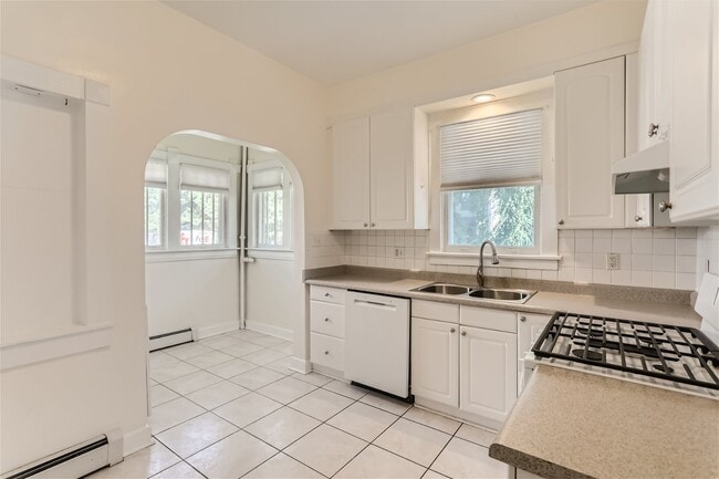 Photo - 1587 St Paul St Townhome