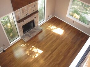 Building Photo - 202 Goldmine Ln