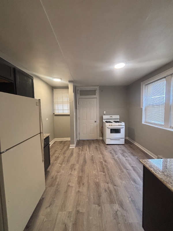 Photo - 8346-8348 S Maryland Ave Apartment