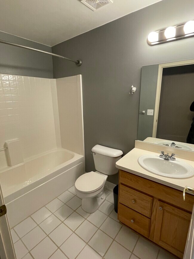 Foto del edificio - 28167 Carlton Way Dr