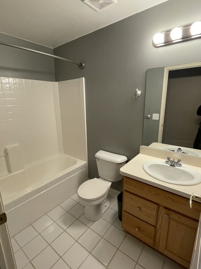 Building Photo - 28167 Carlton Way Dr