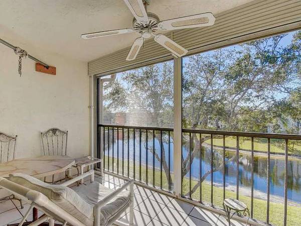 Foto del edificio - 15461 Pembridge Dr