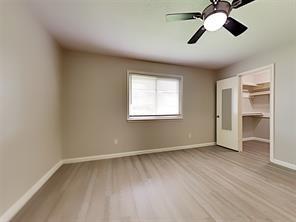 Foto del edificio - 2808 Pinewood Dr